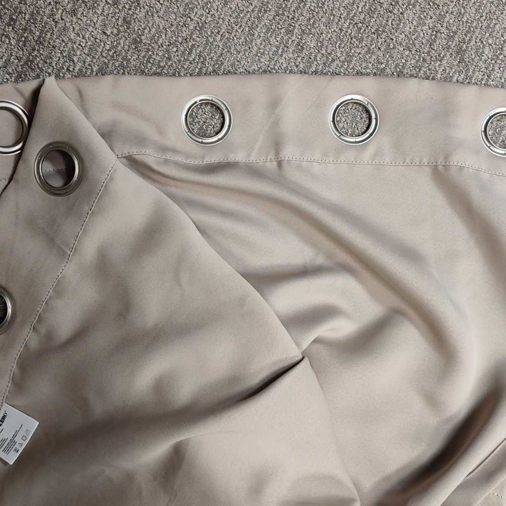 Set Of 2 Sun Zero Room Darkening Grommet Curtain Panels - 54"W x 120"L - EUC - Picture 2 of 3